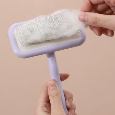 brosse-pour-chat-poil-long-retire-poil