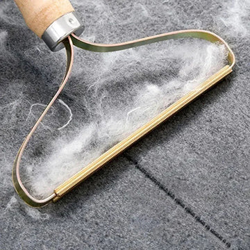 brosse-pour-poil-de-chat-matiere