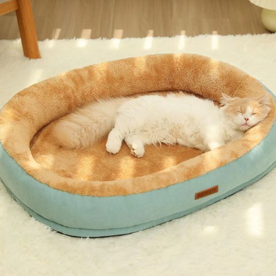coussin-chat-douillet-repos