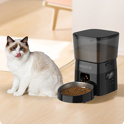 distributeur-de-croquettes-chat-automatique-leche