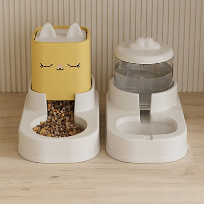 distributeur-de-croquettes-pour-vu-de-face