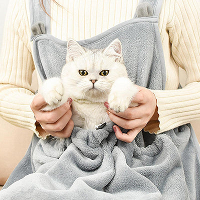 sac-pour-chat-kangourou-pattes