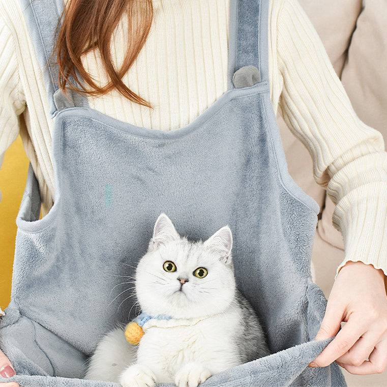 sac-pour-chat-kangourou-surpris
