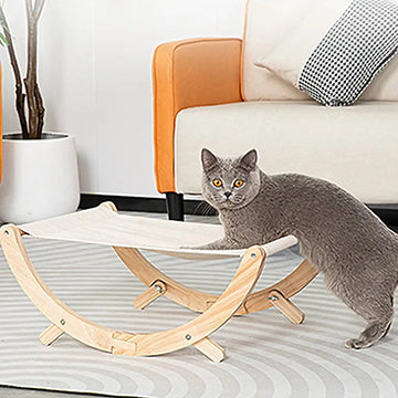 hamac-a-chat-fixe-ou-a-bascule-chat-patte-avant-dessus