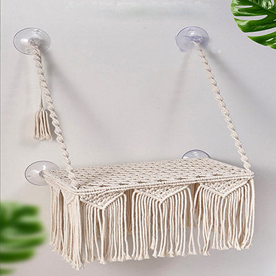 hamac-chat-fenetre-en-macrame-au-mur