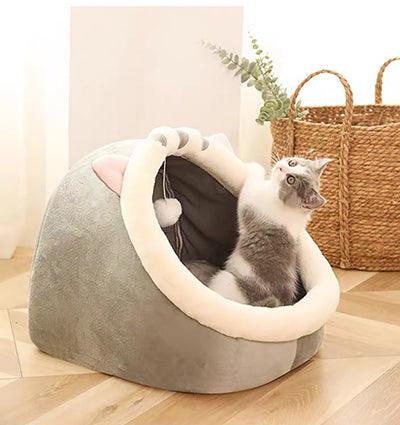 niche-pour-chat-oreille-de-chat-debout