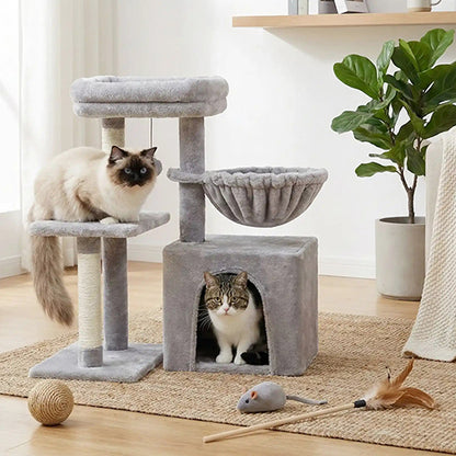 petit-arbre-a-chat-compact-avec-jouets
